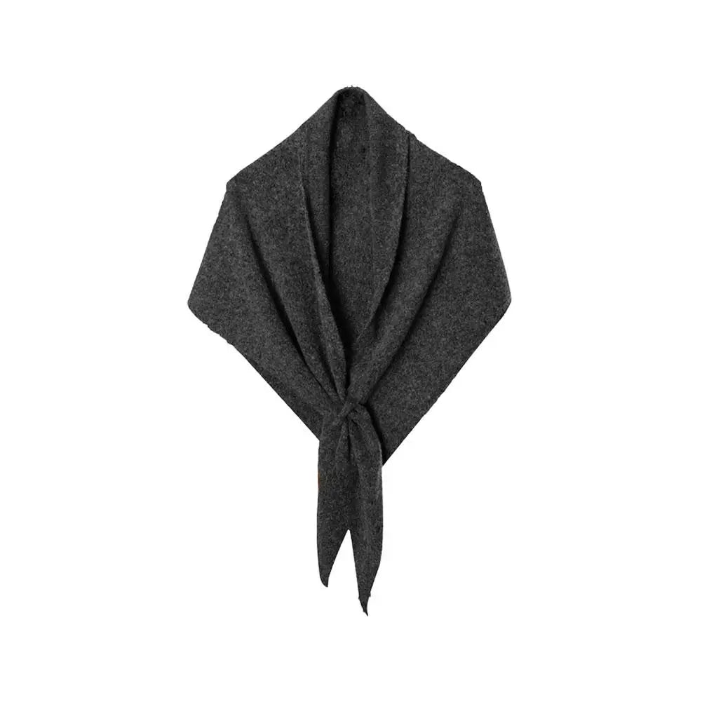 Elegant Knit Shawl – Versatile & All‑Season