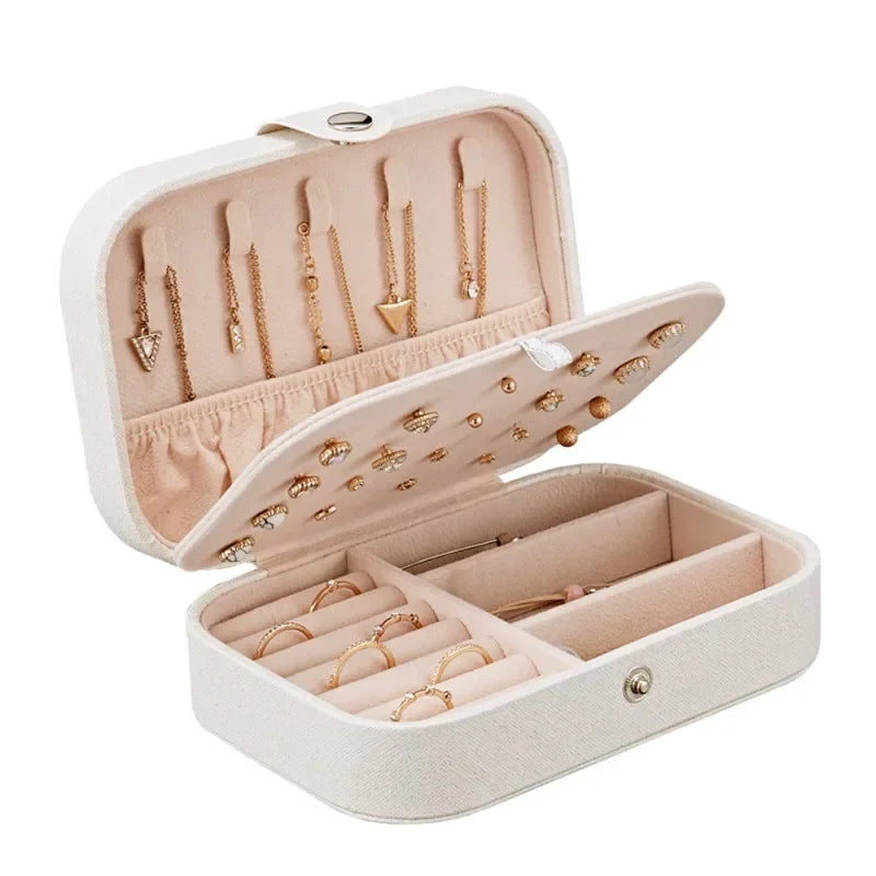 Portable Leather Jewelry Organizer – Elegant & Travel‑Ready